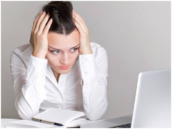 क्या स्ट्रेस के कारण आप अपने काम पर नहीं कर पा रहे हैं कॉन्सन्ट्रेट? आजमाएं ये 5 टिप्स Is mental stress impacting your work Here what you can do to beat it क्या स्ट्रेस के कारण आप अपने काम पर नहीं कर पा रहे हैं कॉन्सन्ट्रेट? आजमाएं ये 5 टिप्स