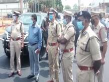 आंध्र प्रदेश: विशाखापत्तनम में DGP के सामने लोगों का विरोध प्रदर्शन, गैस लीक वाले प्लांट के दौरे पर गए थे