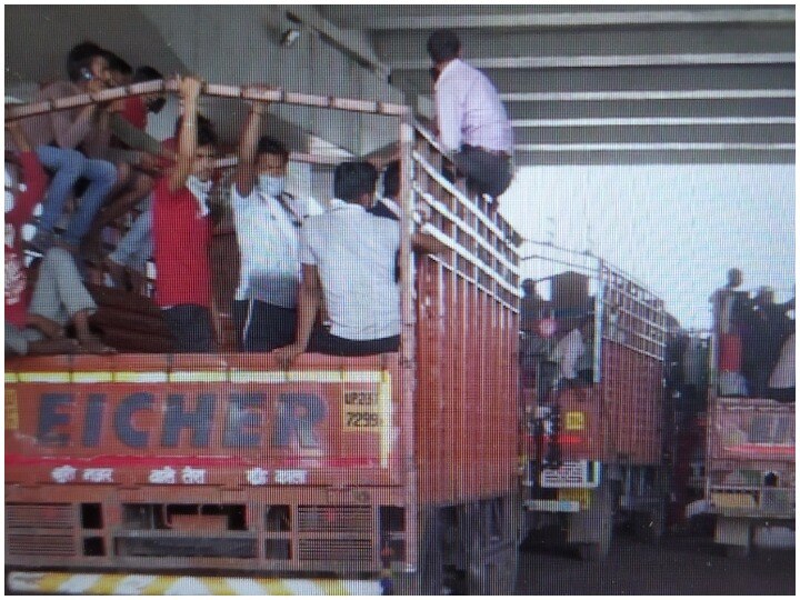 Police prevented hundreds of laborers migrating to Delhi Ghaziabad border ANN Lockdown: दिल्ली गाजियाबाद बॉर्डर पर पलायन कर रहे सैकड़ों मजदूरों को पुलिस ने रोका