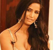 Photos: इंडिया की जीत पर किया था कपड़े उतारने का वादा, कॉट्रोवर्शियल हैं पूनम पांडे के बयान