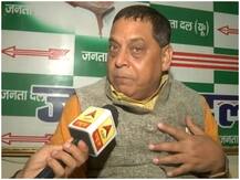 बिहार: नीरज सिंह ने तेजस्वी पर साधा निशाना, कहा- 'भ्रष्टाचार का राजकुमार'