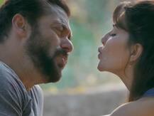 SONG:रिलीज हुआ सलमान-जैकलीन का गाना Tere Bina, दोनों का दिखा रोमांटिक अंदाज