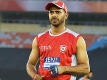 मनोज तिवारी ने टीम से निकाले जाने पर तोड़ी चुप्पी, कहा- धोनी से कभी सवाल नहीं कर पाया