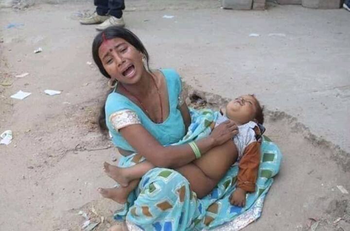 मजदूरों के पलायन की ऐसी तस्वीरें सामने आई हैं जो मन को झकझोर रही हैं, साथ ही इन तस्वीरों को देख व्यवस्था पर कई सवाल उठ रहे है. उनमें से सबसे बड़ा सवाल ये कि क्या राज्य सरकारें मजदूरों के लिए कुछ नहीं कर पा रही हैं? 