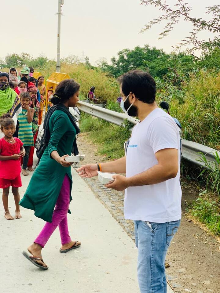 विकास फाउंडेशन युवाओं द्वारा चलाया जाता है.