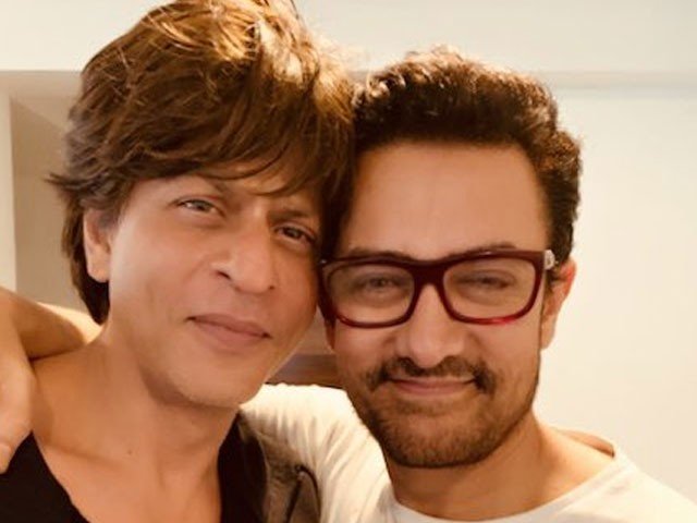 Why did Aamir Khan opt out of the award show, was Shahrukh Khan the reason? Did You Know Shahrukh Khan Is The Reason Why Aamir Khan Stopped Attending Award Shows