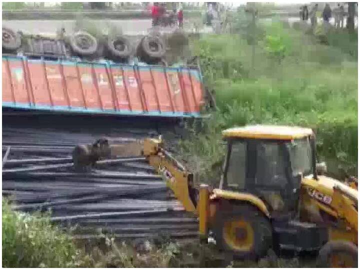 बिहार: मजदूरों को ले जा रहा एक ट्रक भीषण हादसे का शिकार, 9 शव बरामद Bihar Four killed in a horrific road accident ANN बिहार: मजदूरों को ले जा रहा एक ट्रक भीषण हादसे का शिकार, 9 शव बरामद