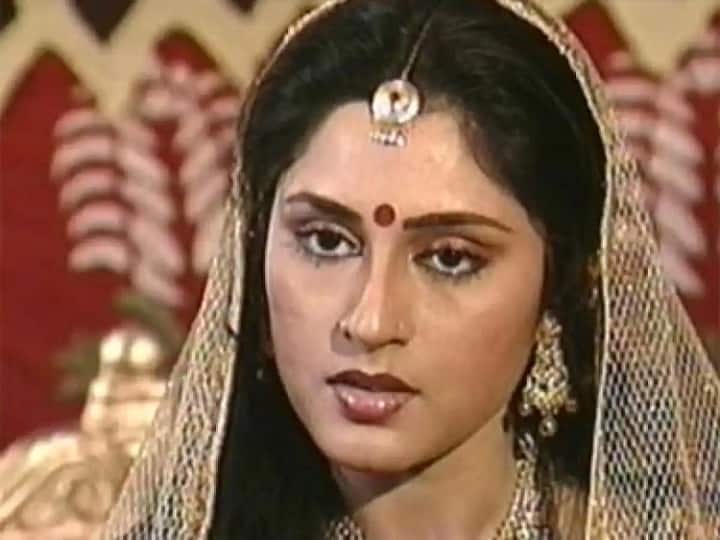 After Roopa Ganguly These TV Actress also Played Draupadi Character in serials रूपा गांगुली के अलावा छोटे पर्दे पर ये 5 एक्ट्रेस भी निभा चुकी हैं 'द्रौपदी' का किरदार