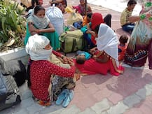 मेरठ: प्रवासी मजदूरों को घर पहुंचाने की कवायद तेज, भोजन-पानी के व्यवस्था में जुटा प्रशासन