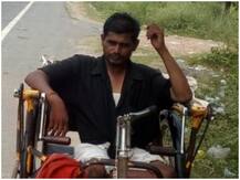 यूपी: चंडीगढ़ से ट्राई साइकिल से 9 दिन की यात्रा करने के बाद कुशीनगर पहुंचा दिव्यांग