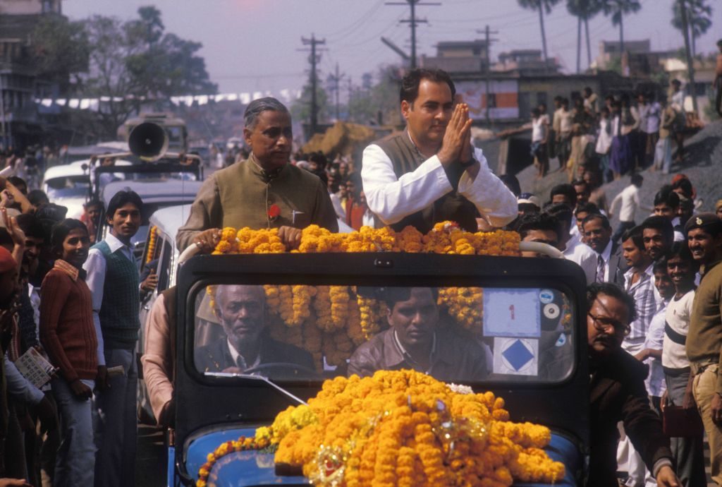 पुण्यतिथि: बतौर प्रधानमंत्री राजीव गांधी की उपलब्धियों के बारे में जानिए