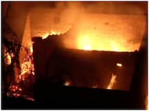 दिल्ली: तुगलकाबाद इलाके में आग लगने से 120 झुग्गियां जलकर खाक, दमकल ने पाया काबू