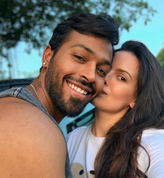 Pics: Hardik Pandya romanticized with fiance Natasha in lockdown, this style is fast becoming viral