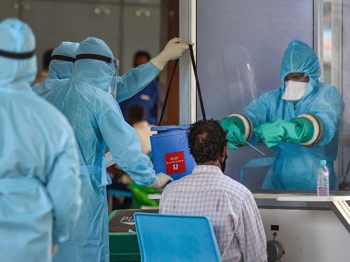 Worldwide Coronavirus Update 55 Lakh Cases and death toll rises above to three lakh दुनियाभर में कोरोना संक्रमितों का आंकड़ा बढ़ना जारी, मौत की संख्या में पहले से गिरावट