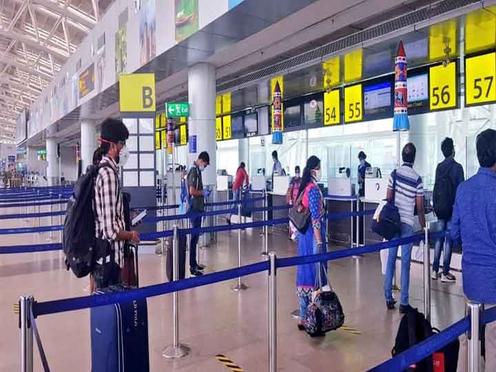 Domestic airlines resume in India after two months many flights canceled on first day देश में दो महीने बाद फिर से शुरू हुईं घरेलू विमान सेवाएं, आज पहले दिन रद्द हुईं 82 फ्लाइट्स