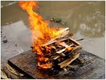 अनोखी पहल: महाराष्ट्र में मुस्लिम संस्था की बड़ी पहल, श्मशान घाट पर हिंदू शख्स की चिता को लगाई आग