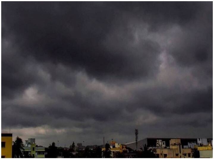 दिल्ली में हल्की बारिश से बदला मौसम, भीषण गर्मी से कुछ दिनों के लिए राहत Delhi Rain, relief for people, but heat wave will continue after two days ANN दिल्ली में हल्की बारिश से बदला मौसम, भीषण गर्मी से कुछ दिनों के लिए राहत