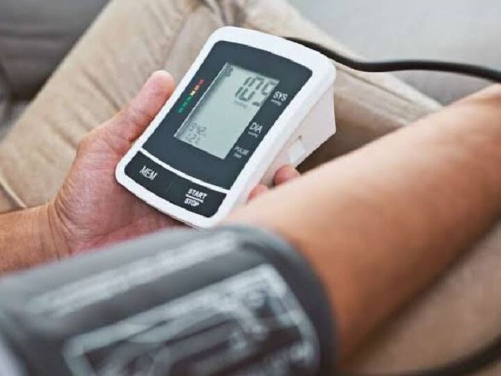 How to manage blood pressure? Some tips may be helpful without having side effects ब्लड प्रेशर को काबू रखने के लिए अपनाएं चंद घरेलू नुस्खे, शरीर पर नहीं होगा साइड इफेक्ट