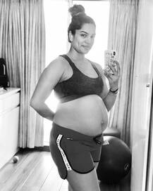 In Pics: प्रेग्नेंट हैं 'कुमकुम भाग्य' की शिखा सिंह, पायलट पति के साथ सामने आई बोल्ड बेबी बंप की तस्वीरें