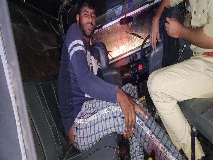 Encounter Between Police and Criminals in Greater Noida ग्रेटर नोएडा में पुलिस और बदमाशों के बीच भिड़ंत, 25 हजार का इनामी अपराधी दबोचा गया