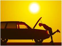 कार में दिखने लगें ये 5 संकेत, तो तुरंत कराएं गाड़ी की सर्विस