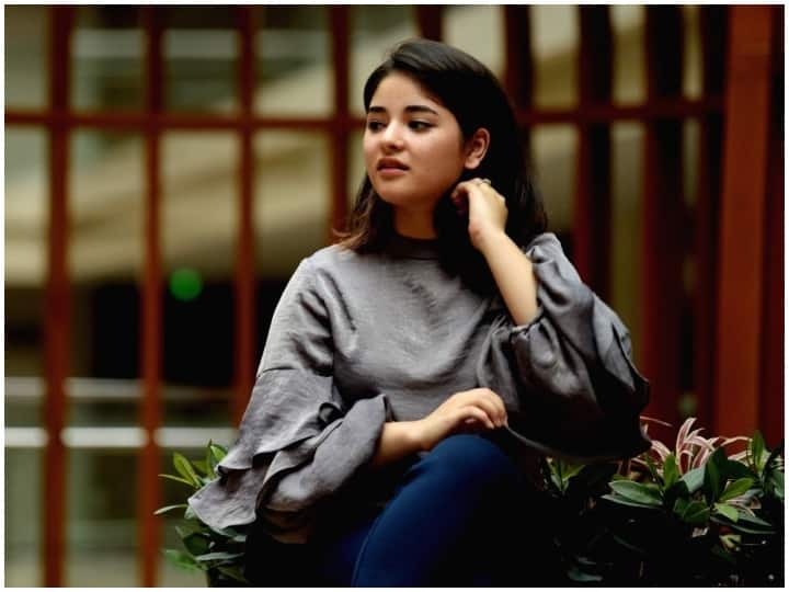 Zaira wasim deletes twitter and instagram account due to this reason ट्रोल होने के बाद जायरा वसीम ने डिलीट किए ट्विटर और इंस्टाग्राम अकाउंट, ये है वजह