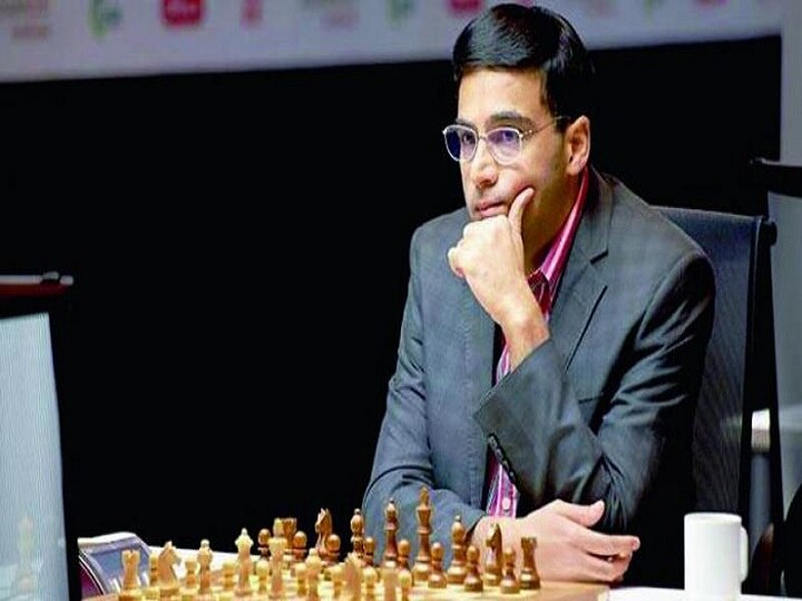 Vishwanathan anand lands india after struck for 3 months in germany 3 महीने के बाद जर्मनी से भारत लौटे चेस चैंपियन विश्वनाथन आनंद, कोरोना के कारण फंसे थे