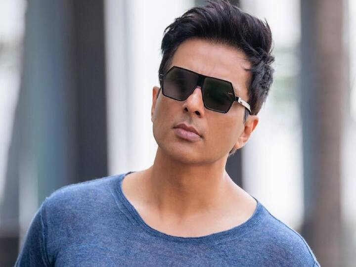 Sonu Sood recevies urgent request from a child see her video and sonu sood reaction VIDEO: मासूम बच्ची ने सोनू सूद से की अपील, अब अभिनेता का रिएक्शन हो रहा है वायरल
