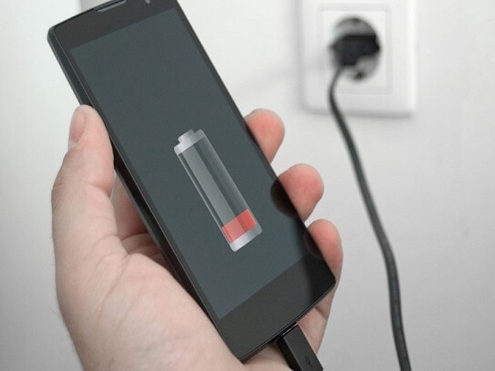 अगर आपका स्मार्टफोन भी होता है स्लो चार्ज, तो आज ही करें ये 5 काम Top 5 Reasons Why Your Android Smartphone is Charging Slow and Quick Tips to Fix it अगर आपका स्मार्टफोन भी होता है स्लो चार्ज, तो आज ही करें ये 5 काम