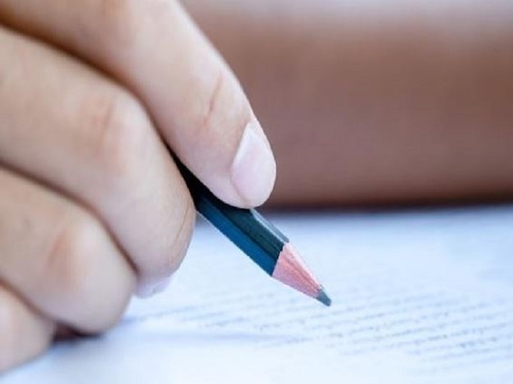 NEET & JEE Mains 2020 Updates: Parents Writes To Health Ministry For Postponement Of Exams NEET 2020 & JEE Mains Update: एनईईटी और जेईई परीक्षा 2020 स्थगित करने के लिए अभिभावकों ने लिखा हेल्थ मिनिस्ट्री को पत्र