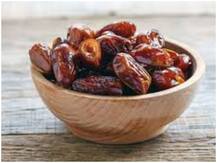 Health Tips: डायबिटीज और मीठे के क्रेविंग को कम करने में बेजोड़ है खजूर, इस समय पर खाने से होगा लाभ