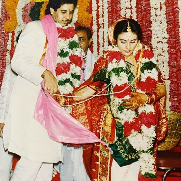 Ramayan Fame Dipika Chikhalia Shares Throwback Photos Of Her Wedding With  Hemant Topiwala | In Pics: दीपिका चिखलिया ने शादी के बाद शेयर की हनीमून की  रोमांटिक तस्वीरें, शादी के दो दिन