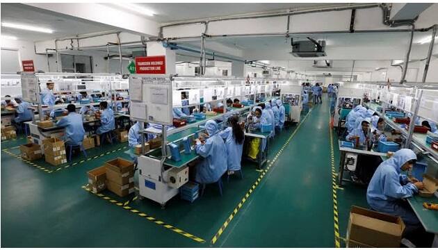 Government starts Electronics manufacturing schemes to give 20 lakhs employment सरकार ने शुरू की इलेक्ट्रॉनिक्स मैन्यूफैक्चरिंग स्कीम, 20 लाख लोगों को मिलेगा रोजगार