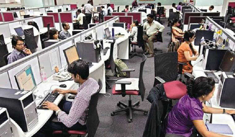 मई में सर्विस सेक्टर में भारी गिरावट, नौकरियां पैदा होने के आसार बेहद कम Services PMI continues to contract in May 2020, Jobs not to increase