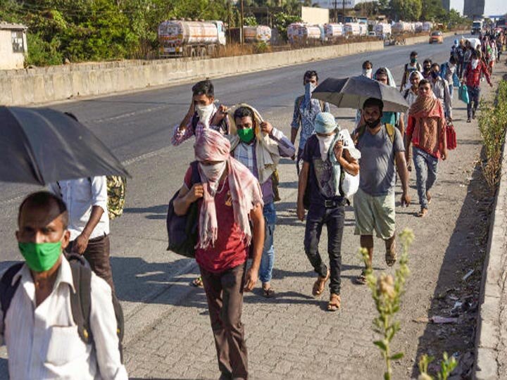 More than two lakh Migrant labors return Uttrakhand make online registration उत्तराखंड में प्रवासी कामगारों के लौटने का सिलसिला जारी, अबतक एक लाख 89 हजार से ज्यादा लोग वापस आये