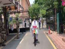 विश्व पर्यावरण दिवस पर साइकिल से मंत्रालय पहुंचे केंद्रीय मंत्री अर्जुन मेघवाल