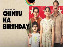 Chintu Ka Birthday Review: बम धमाकों के बीच बगदाद में फंसे बिहार के परिवार की उम्मीदों की कहानी है Zee5 की ये फिल्म