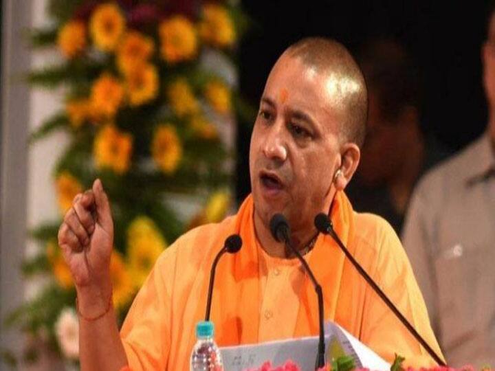 विशेष: मुख्यमंत्री योगी आदित्यनाथ, जिन्होंने अपने फैसले से सियासत में जड़ता को तोड़ा और नई पहचान लिखी