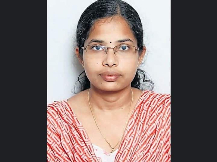 Success story of IAS C. Vanamati Van read here Success story: बचपन में चराई भैंस, मन में लगन और दृढ़ ईच्छाशक्ति ने बनाया आईएएस ऑफिसर