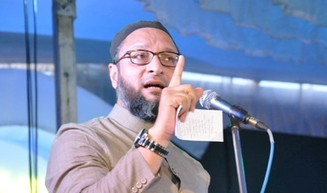 Asaduddin Owaisi says Mamata has betrayed mulsims in bengal party feels muslims are vote bank बंगाल चुनाव: बीजेपी की 'बी टीम' के आरोप पर ओवैसी ने कहा- पीएम मोदी और ममता एक ही हैं