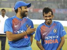 चहल ने रोहित शर्मा को ट्रोल करने की कोशिश की, जवाब मिला- 'कपड़े के अंदर तू है, या कपड़ा तेरे अंदर है'