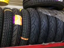 वाहनों में ट्यूबलेस टायर्स लगाने से क्या क्या होते हैं फायदे ? जानिये यहां