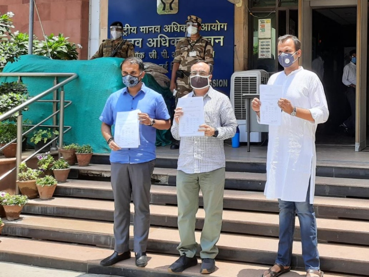 दिल्ली: कोरोना मरीजों की परेशानी को लेकर NHRC ने दिल्ली और केंद्र सरकार से मांगा जवाब, अजय माकन ने की थी शिकायत NHRC issues Notice to Delhi and Central Govt on complaint of Ajay Maken of Coronavirus patients ANN