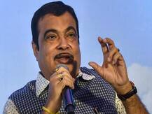 नितिन गडकरी बोले- वाहन स्क्रैपिंग नीति से सड़क सुरक्षा में होगा सुधार, प्रदूषण में आएगी कमी