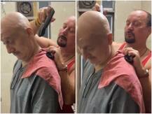 अनुपम खेर ने घर पर भाई राजू से लिया हेयरकट, VIDEO शेयर कर बालों को लेकर लिखी ये बात