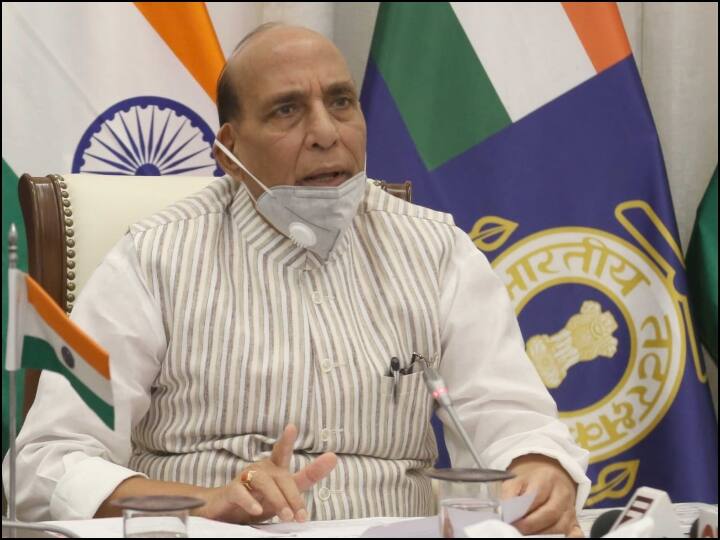 रक्षा मंत्री राजनाथ सिंह के घर पर चल रही बैठक खत्म, CDS, विदेश मंत्री और थल सेना प्रमुख हुए शामिल Meeting held at Defenece Minister Rajnath Singh home over INDO-CHINA LAC tension रक्षा मंत्री राजनाथ सिंह के घर पर चल रही बैठक खत्म, CDS, विदेश मंत्री और थल सेना प्रमुख हुए शामिल