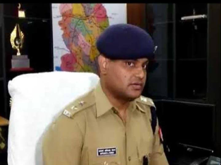 प्रयागराज के एसएसपी रहे सत्यार्थ अनिरुद्ध के गनर को कोरोना, स्वास्थ्य विभाग ने निवर्तमान SSP का भी सैंपल लिया After gunner found tested corona positive Satyarth aniruddh given sample for test प्रयागराज के एसएसपी रहे सत्यार्थ अनिरुद्ध के गनर को कोरोना, स्वास्थ्य विभाग ने निवर्तमान SSP का भी सैंपल लिया