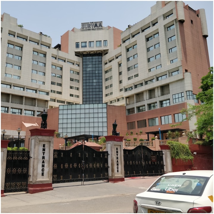 दिल्ली: सूर्या होटल को अस्पताल से अटैच कर बनाया गया Covid-19 का केयर यूनिट, CM केजरीवाल ने किया दौरा - MAA MURA - मौर्य एक शासक परिवार