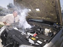 जानिए: आपकी एक गलती गाड़ी के इंजन को पहुंचा सकता है भारी नुकसान