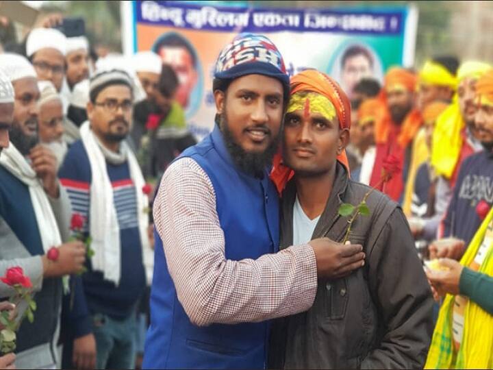 93% मुसलमान हिंदुओं को तो महज़ 65% हिंदू मुसलमानों को अच्छा समझते हैं: प्यू सर्वे 56% Hindus interacted with Muslims in India says pew research 93% मुसलमान हिंदुओं को तो महज़ 65% हिंदू मुसलमानों को अच्छा समझते हैं: प्यू सर्वे